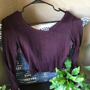 Long sleeve crop top